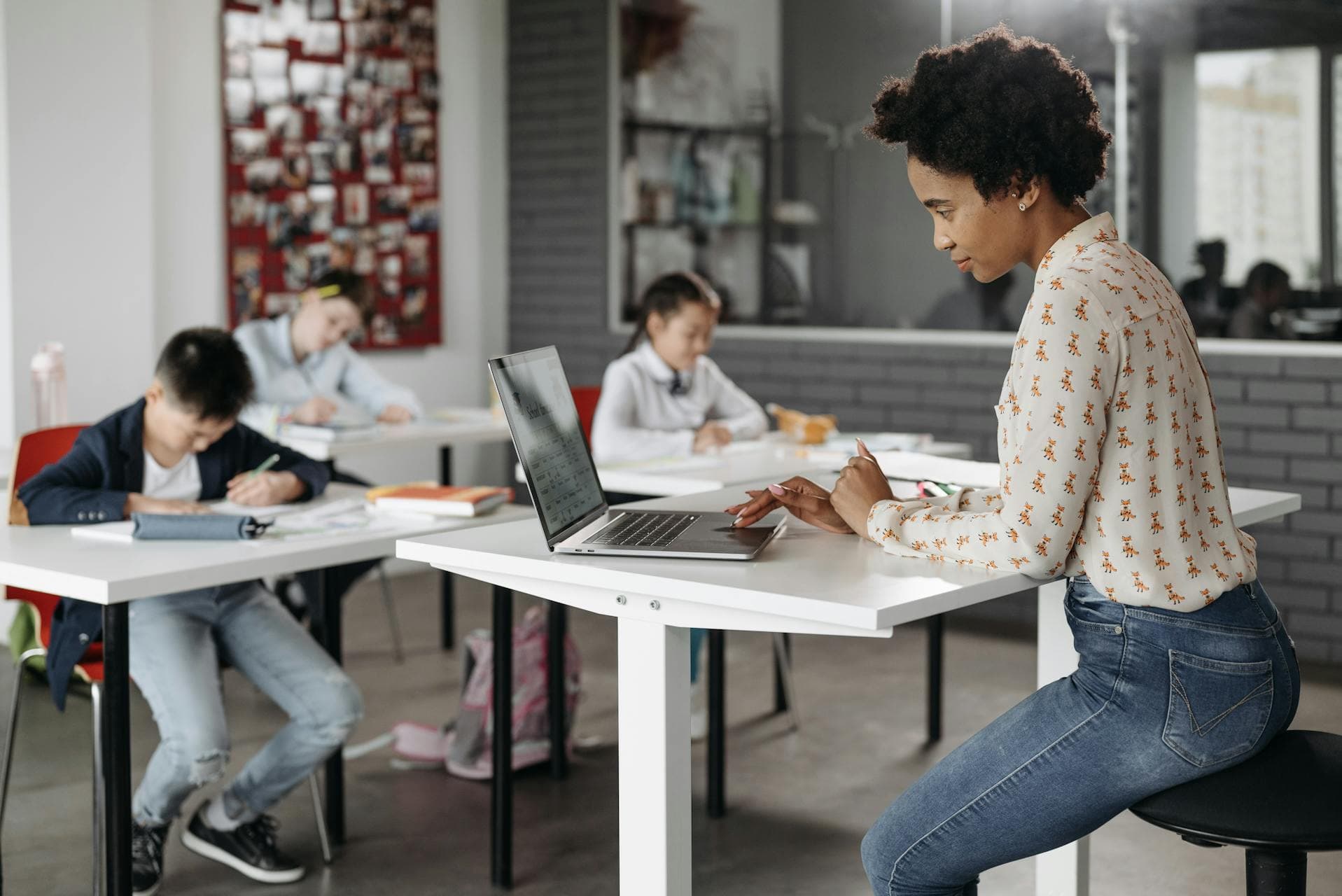 Бібліотека - словник з Англійської мови